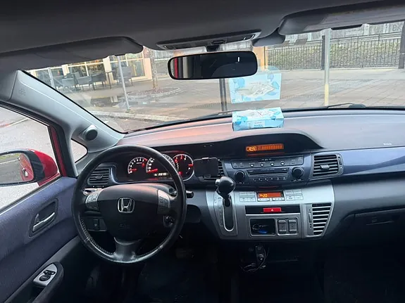 Honda Fr-V 2007 photo 5