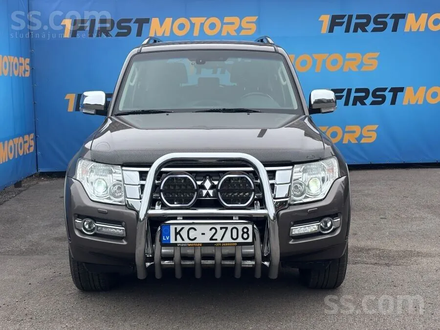 Mitsubishi Pajero 2015 photo 3