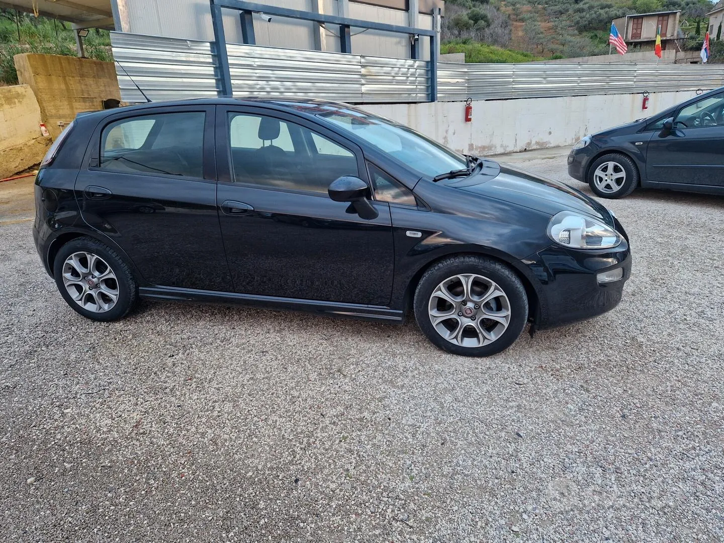 Fiat Punto 2013 photo 4