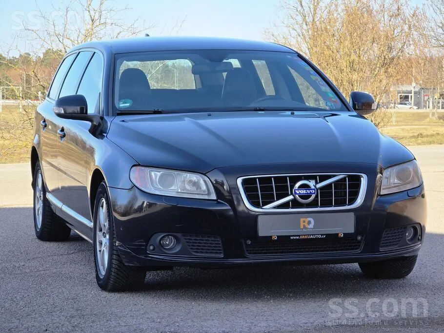 Volvo V70 2011 photo 4