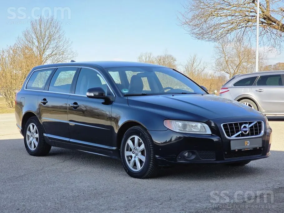 Volvo V70 2011 photo 5