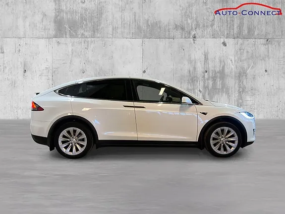 Tesla Model X 2020 photo 5