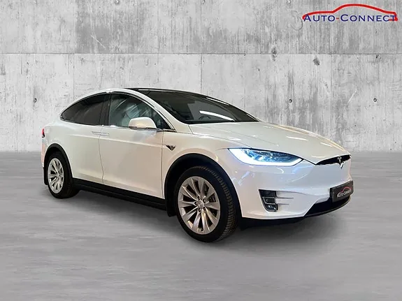 Tesla Model X 2020 photo 3
