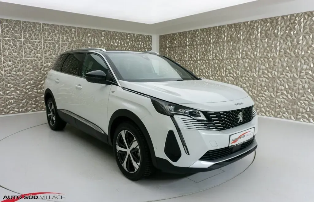Peugeot 5008 2023 photo 3