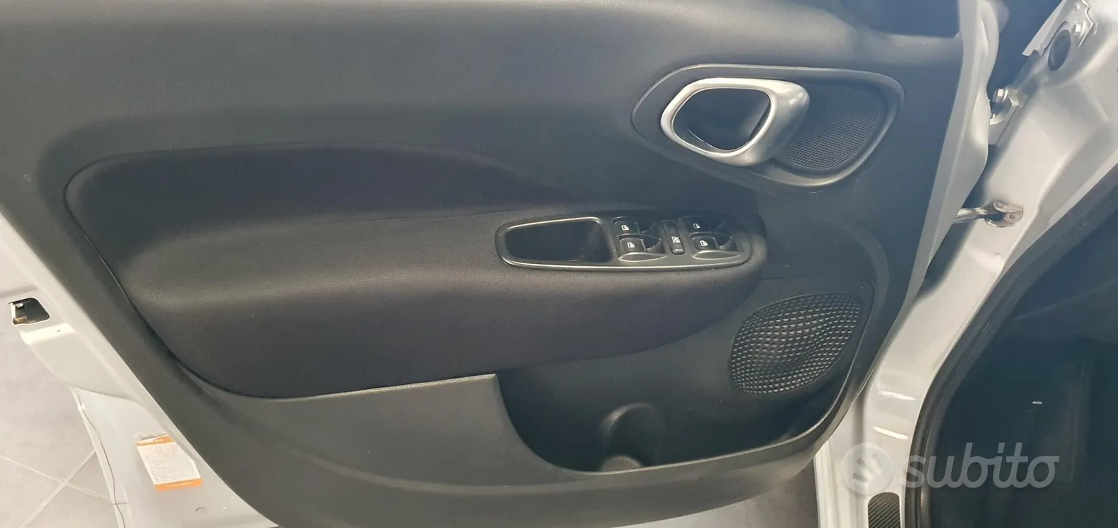 Fiat 500L 2015 photo 3