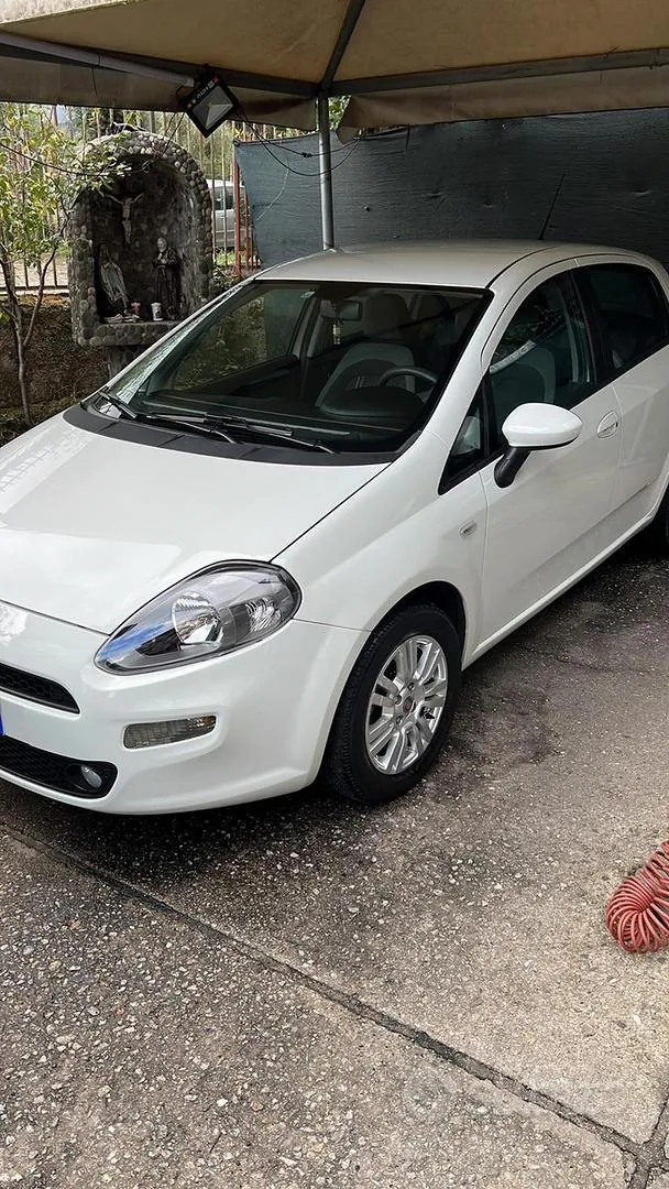 Fiat Punto 2012 photo 4