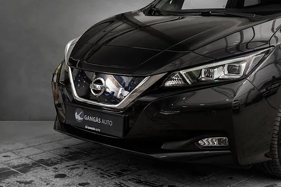 Nissan Leaf 2021 photo 2