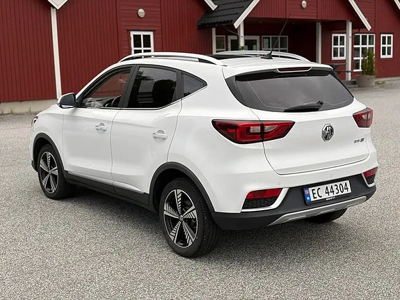 MG Zs Ev 2021 photo 3