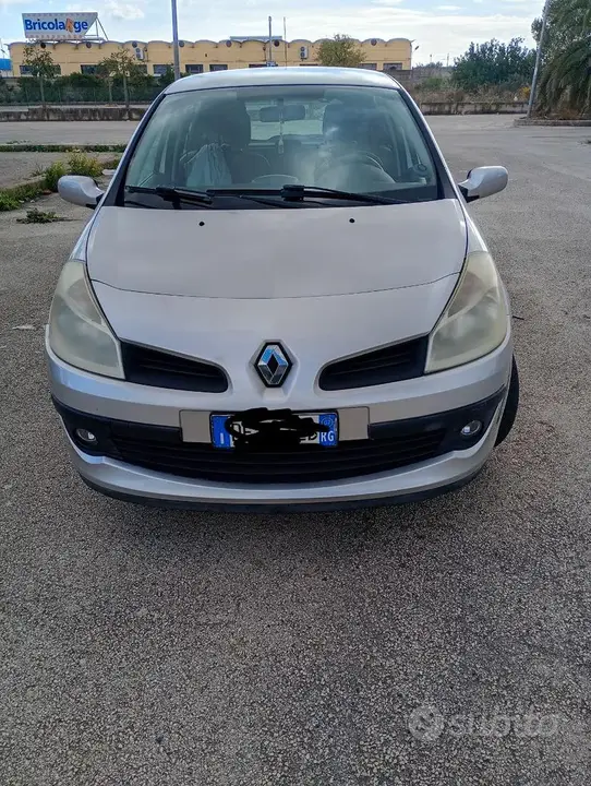 Renault Clio 2007 photo 4