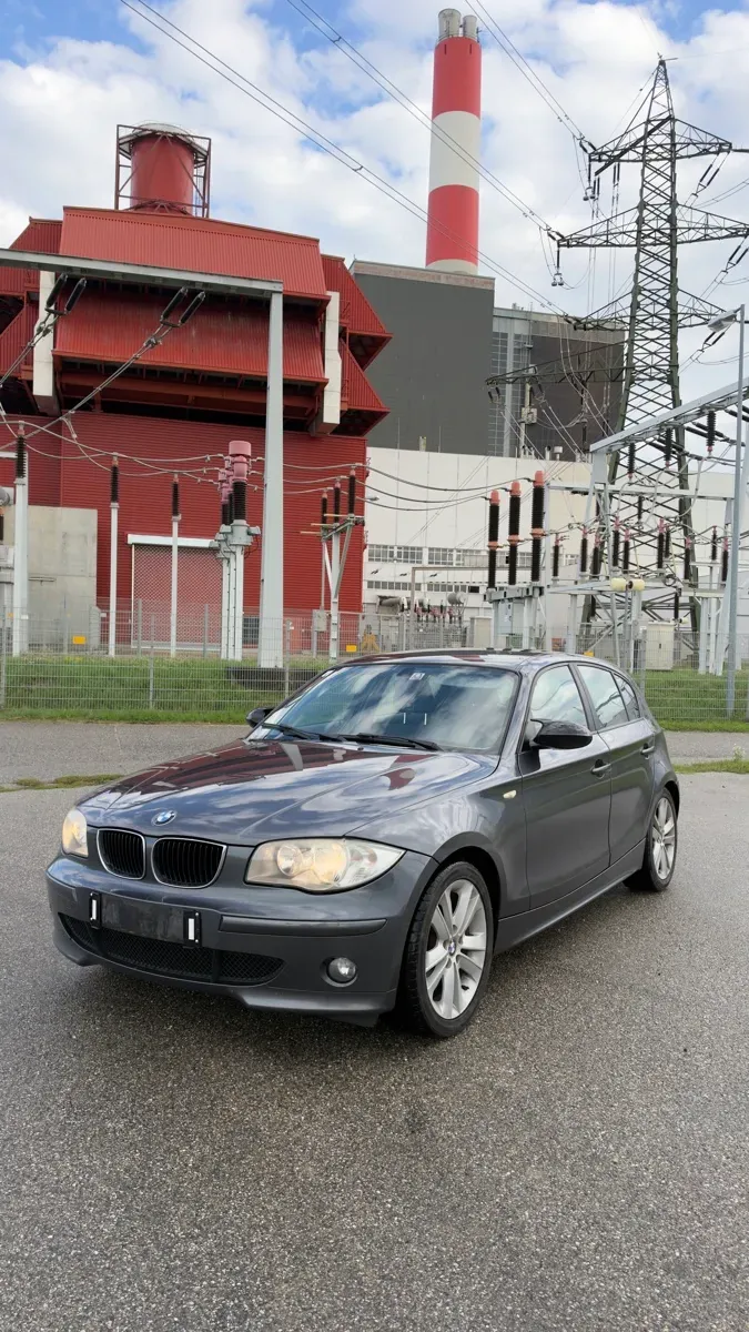 BMW 1 Series 2005 photo 3
