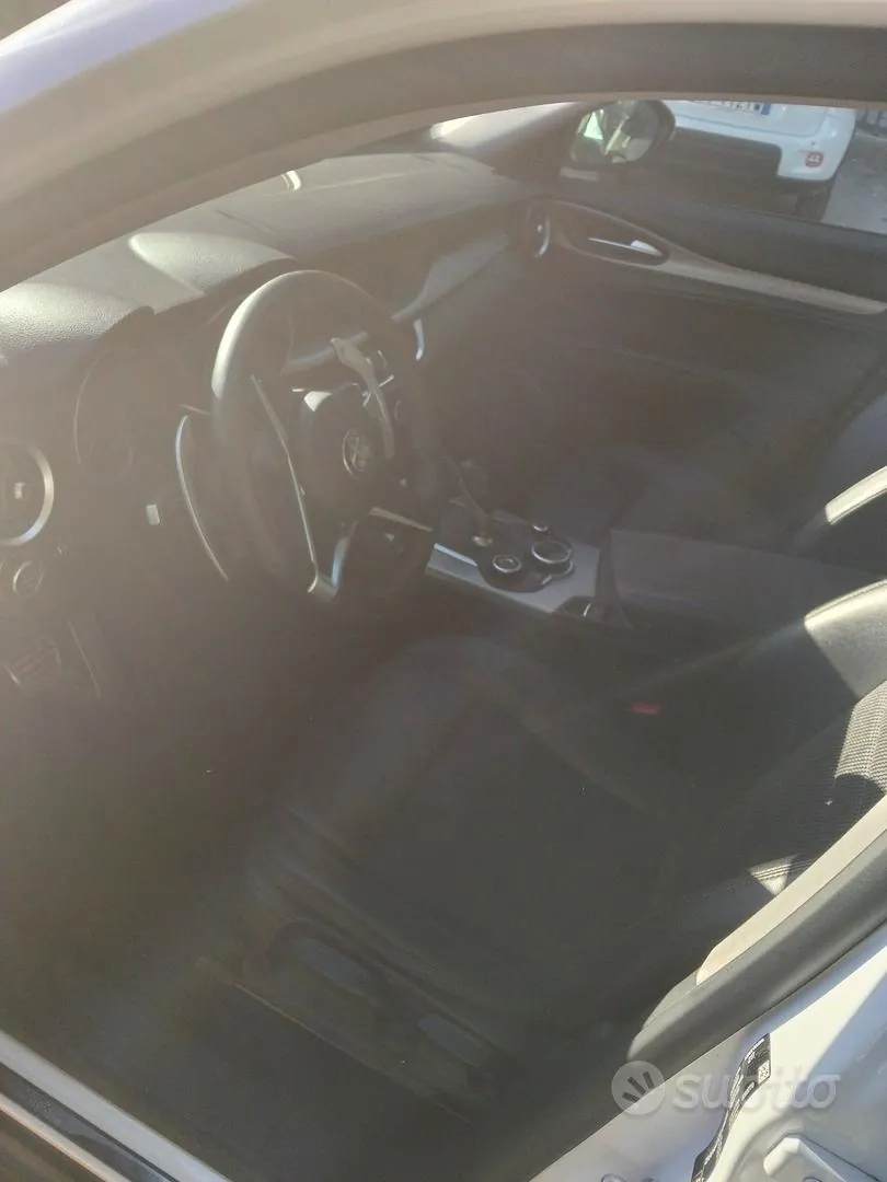 Alfa Romeo Stelvio 2019 photo 4