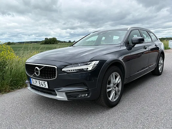 Volvo V90 Cross Country 2018 photo 3