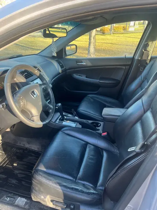 Honda Accord 2003 photo 5