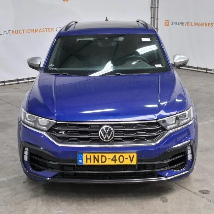 Volkswagen T-Roc 2020 photo 2