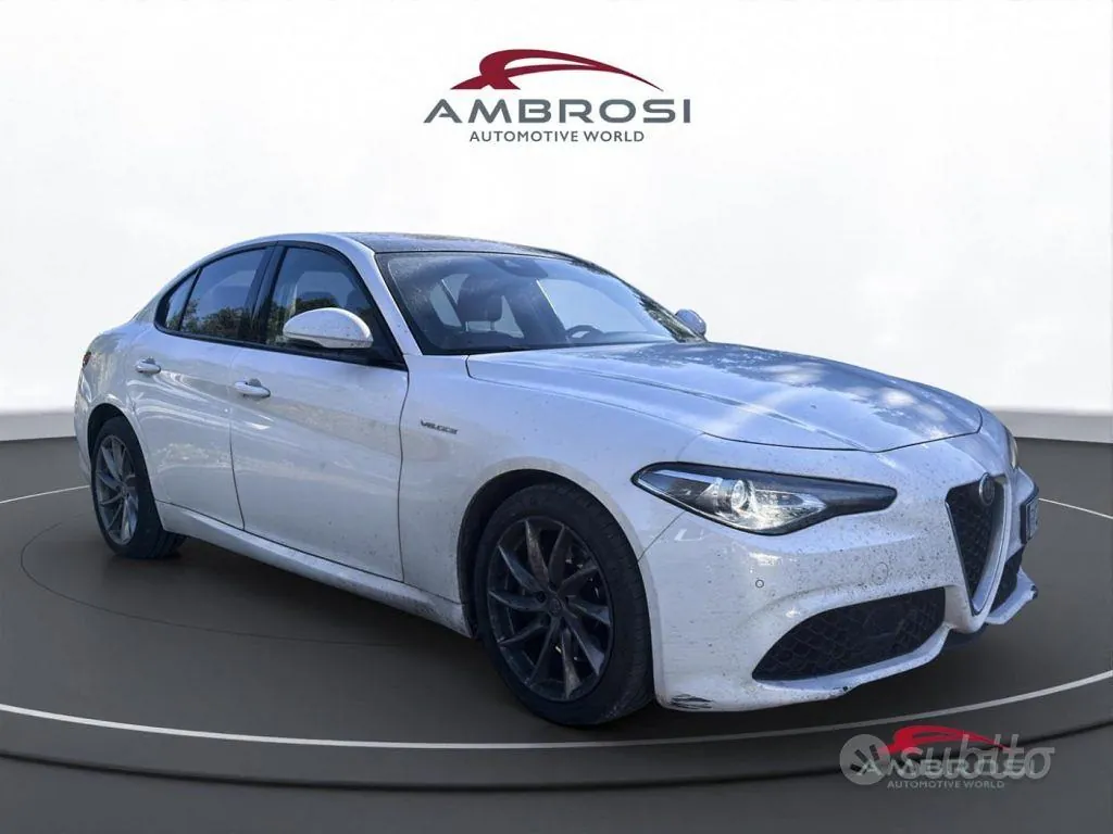 Alfa Romeo Giulia 2017 photo 2