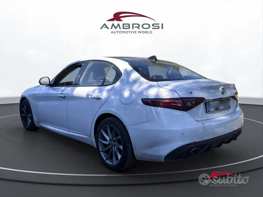 Alfa Romeo Giulia 2017 photo 4