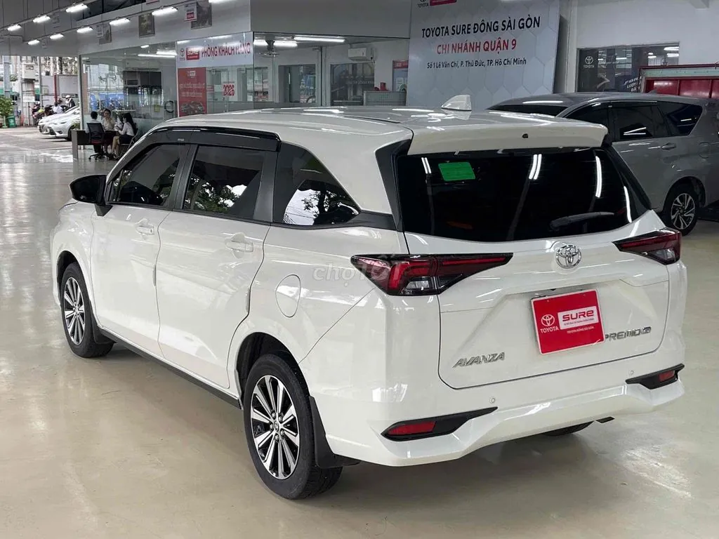 Toyota Avanza 2024 photo 2