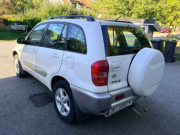 Toyota Rav4 2002 photo 3