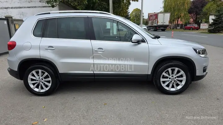 Volkswagen Tiguan 2012 photo 4