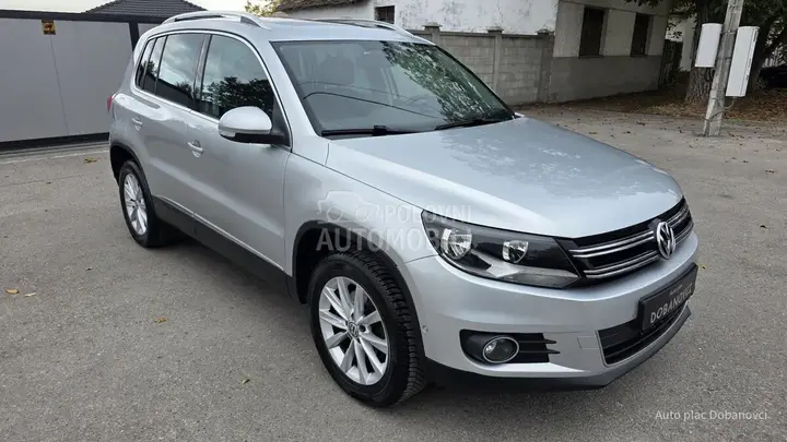 Volkswagen Tiguan 2012 photo 3