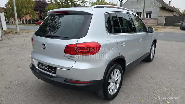 Volkswagen Tiguan 2012 photo 5