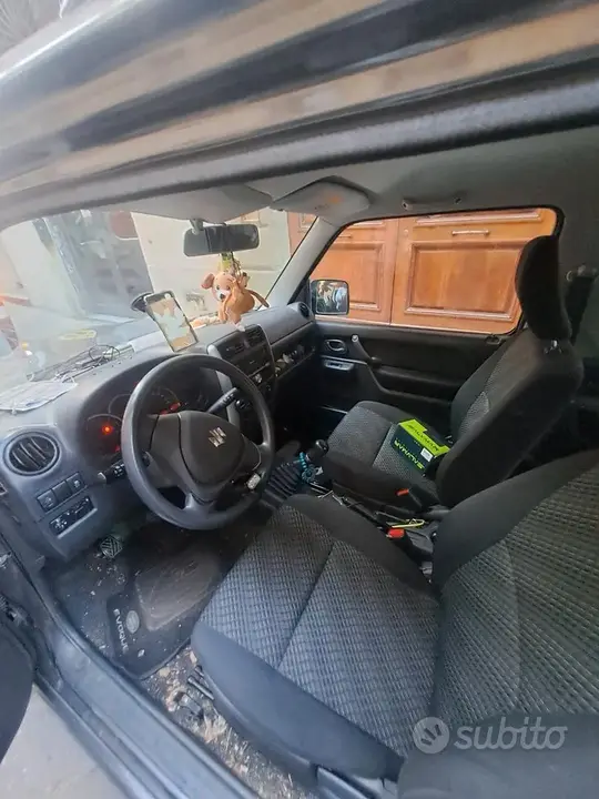 Suzuki Jimny 2017 photo 3