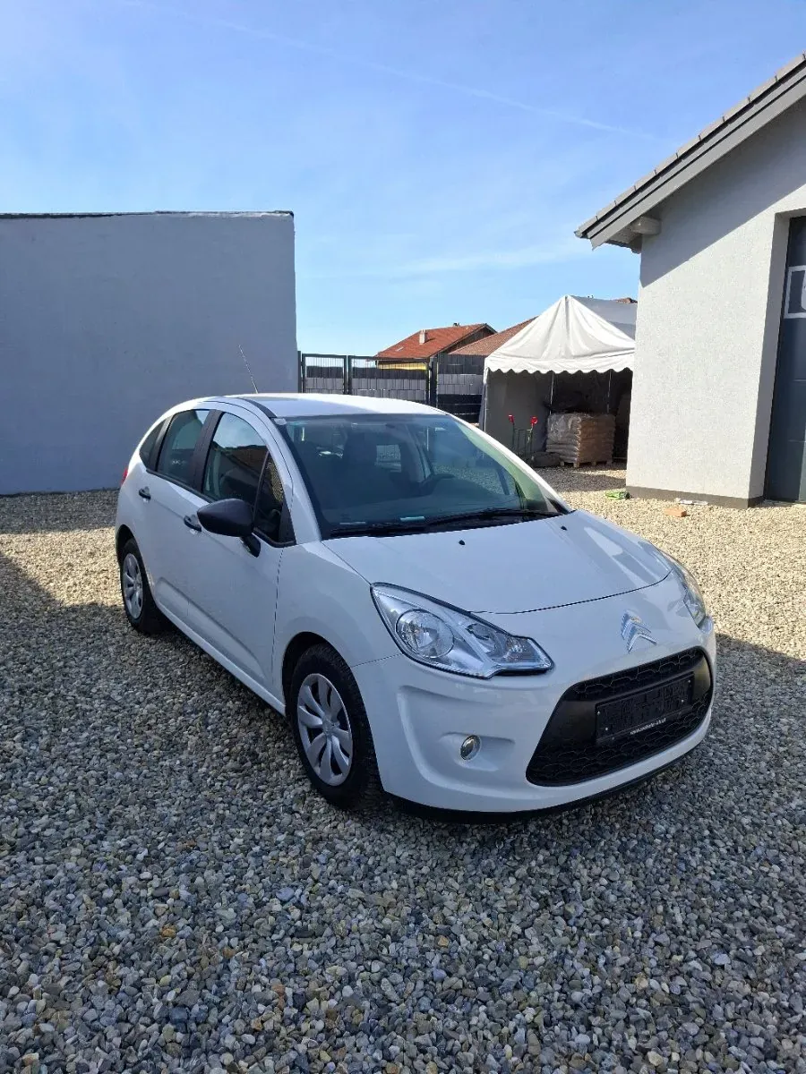 Citroen C3 2012 photo 3