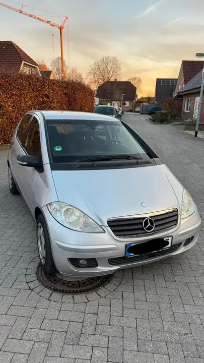 Mercedes-Benz A160