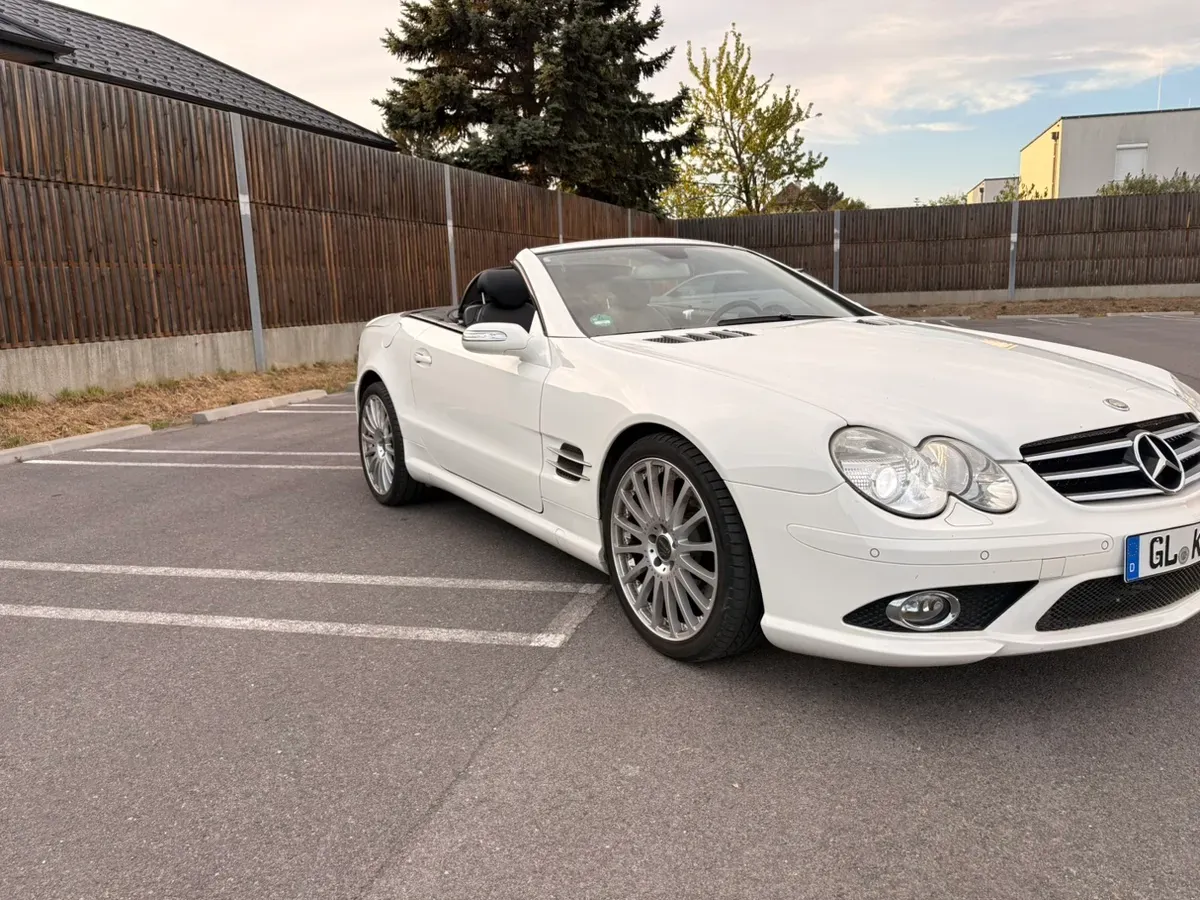 Mercedes-Benz Sl-Class 2006 photo 2