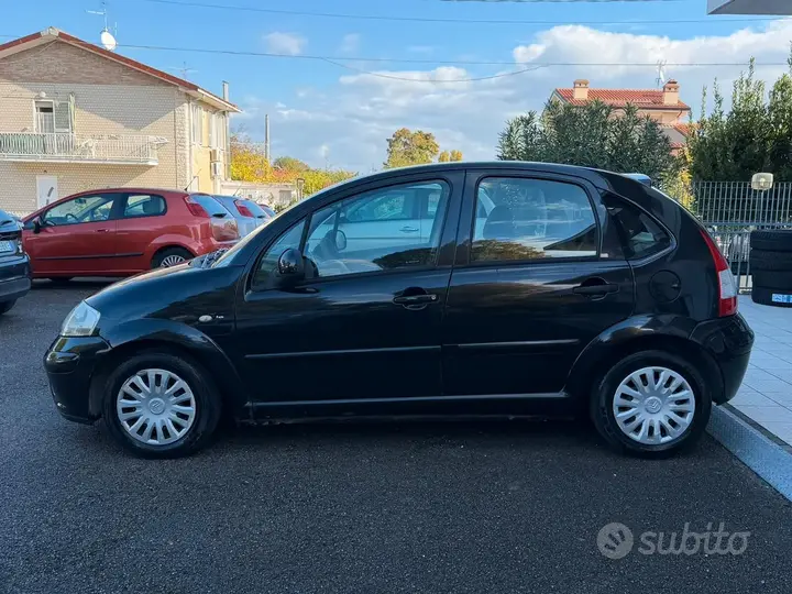 Citroen C3 2010 photo 3