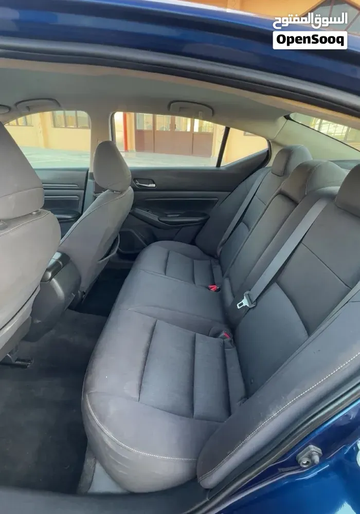 Nissan Altima 2020 photo 2