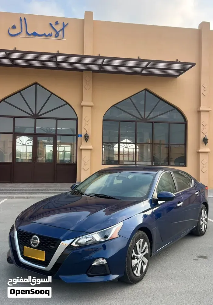 Nissan Altima