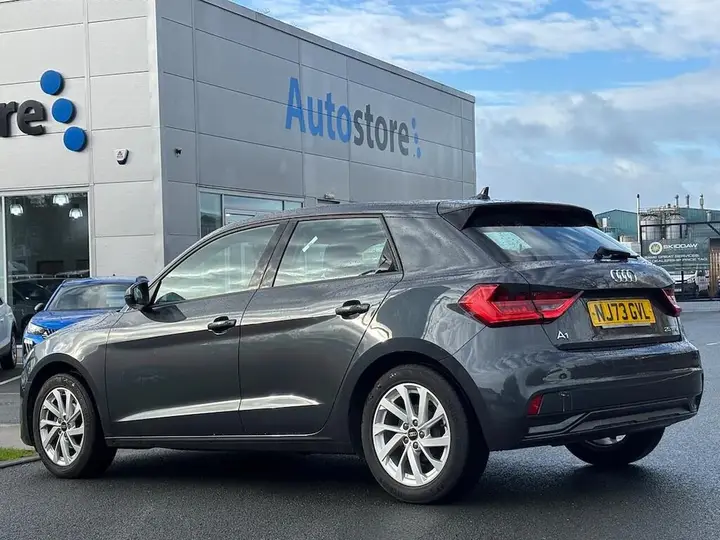 Audi A1 2023 photo 4