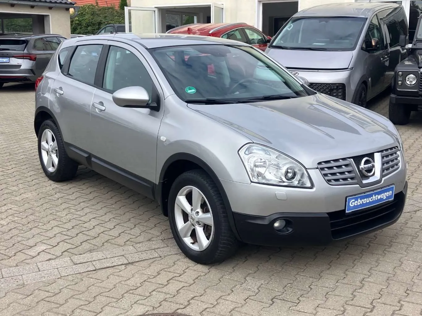 Nissan Qashqai 2008 photo 4