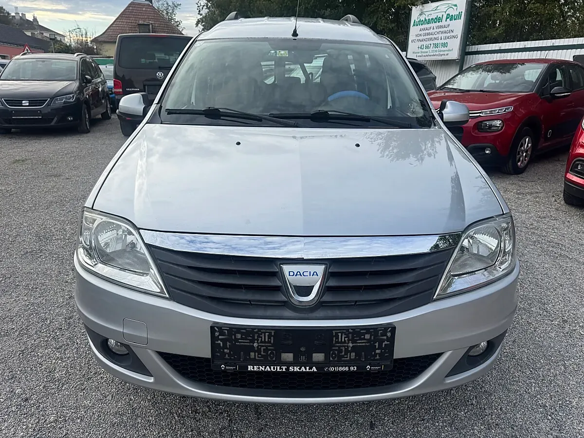 Dacia Logan 2010 photo 3