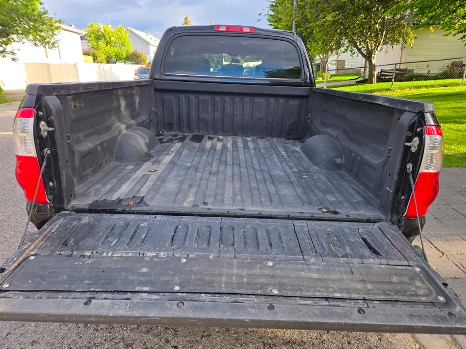 Toyota Tundra 2004 photo 4