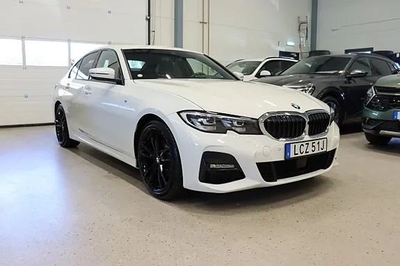 BMW 320D 2019 photo 2