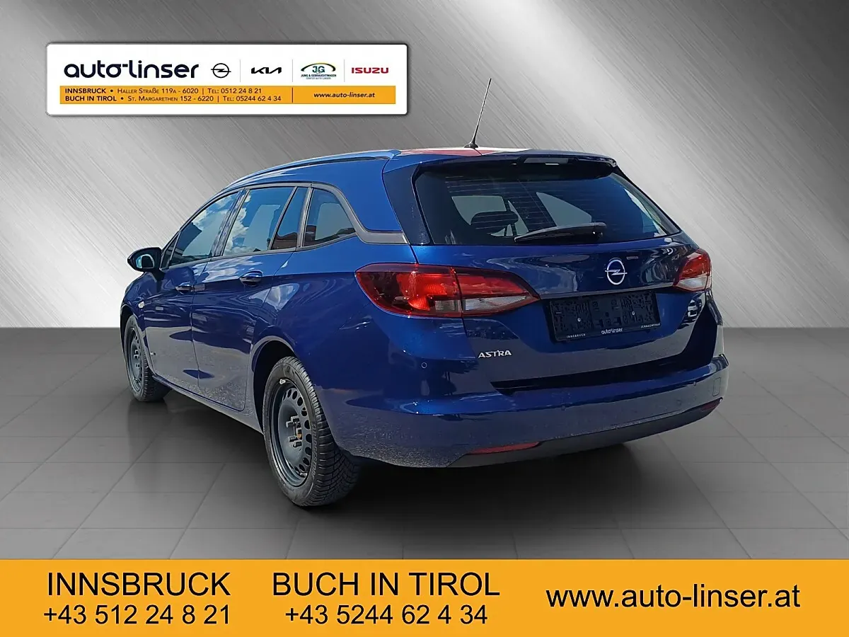 Opel Astra 2022 photo 3
