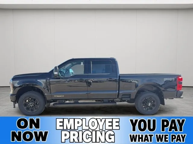 Ford Super Duty F-350 2026 photo 4