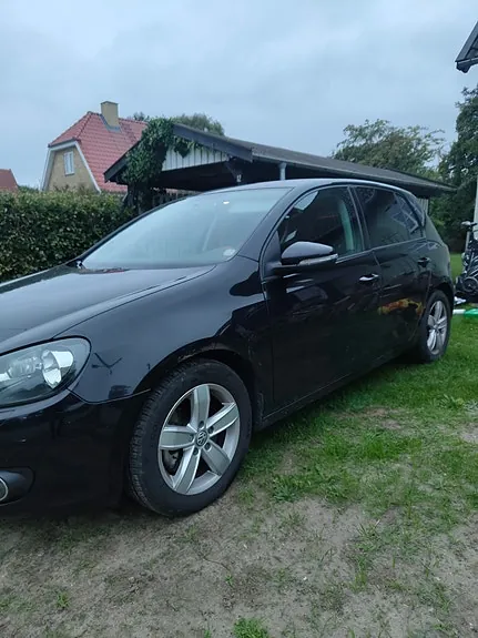 Volkswagen Golf Vi 2011 photo 3