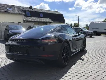 Porsche Cayman 2017 photo 2