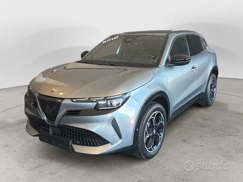 Alfa Romeo Junior 2026 photo 3