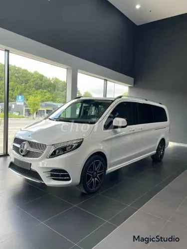 Mercedes-Benz V-Class 2024 photo 2