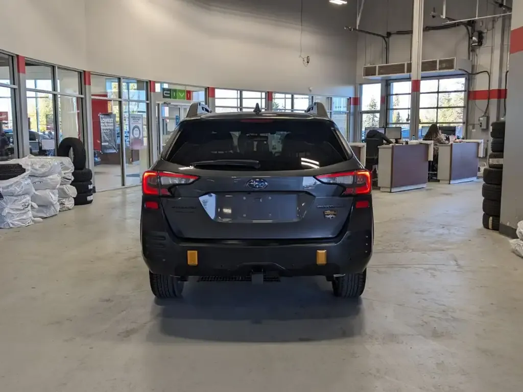 Subaru Outback 2022 photo 2