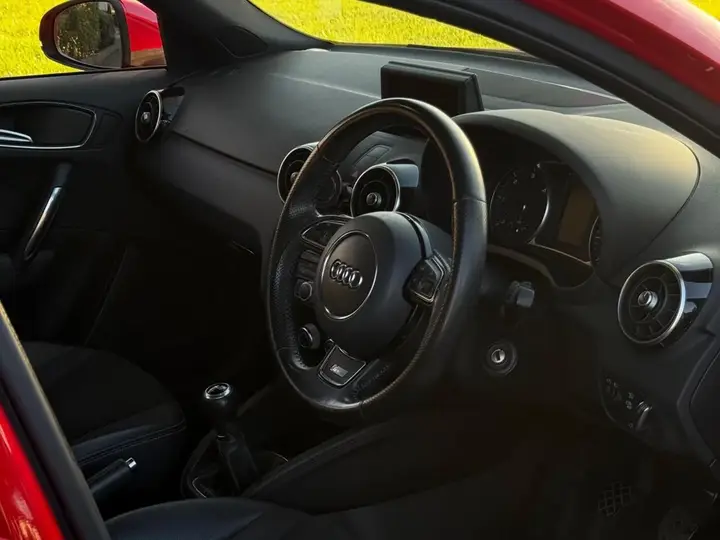 Audi A1 2013 photo 3