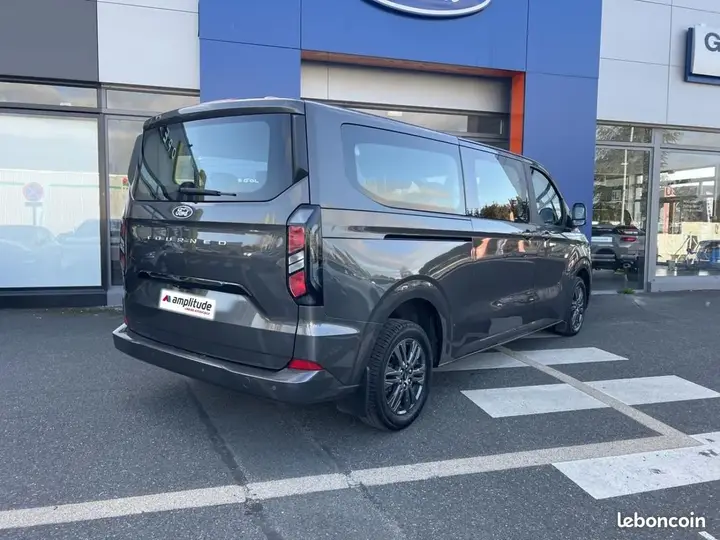 Ford Tourneo Custom 2024 photo 5