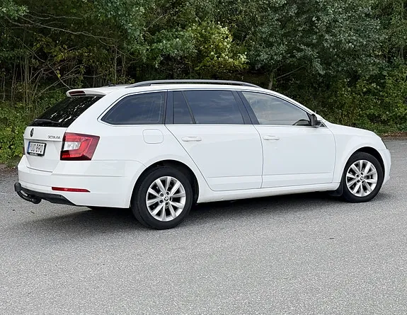Skoda Octavia 2018 photo 4