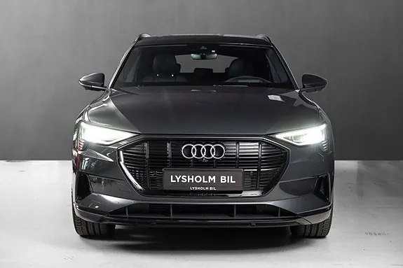 Audi E-Tron 2022 photo 2