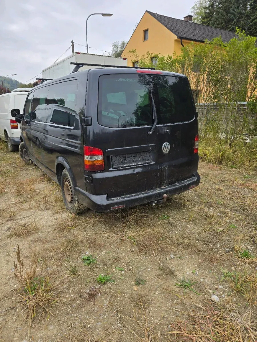 Volkswagen T5 2008 photo 2