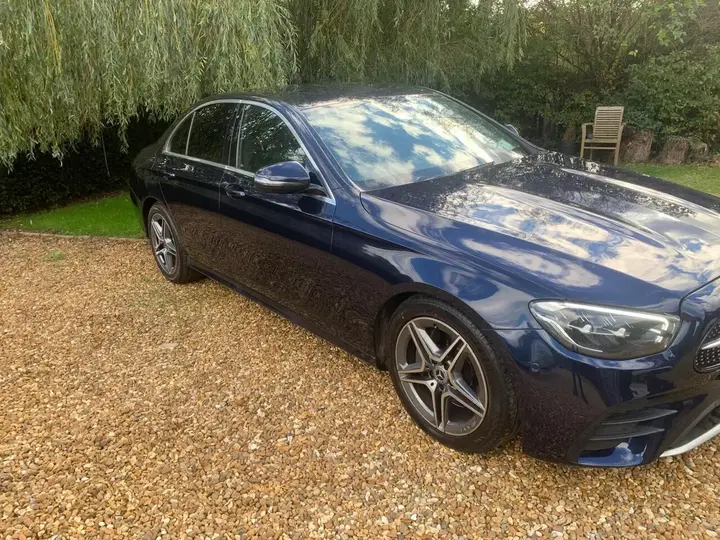 Mercedes-Benz E-Class 2022 photo 3